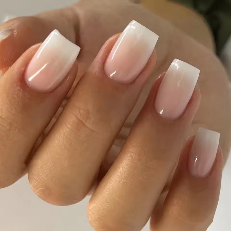 Short Pink Press on Nails Simp - Nail Art Ombre Pink recension och pris